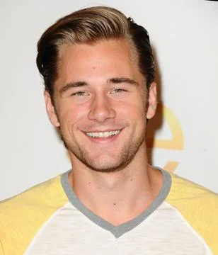  Luke Benward at the Celebrity Experience Interactive Event at Universal S... Stock Photos