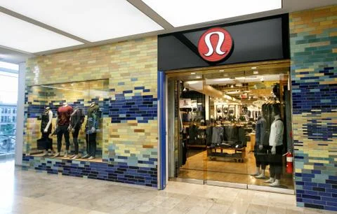 Lululemon store Stock Photos