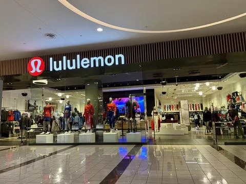 Lululemon Store Stock Photos