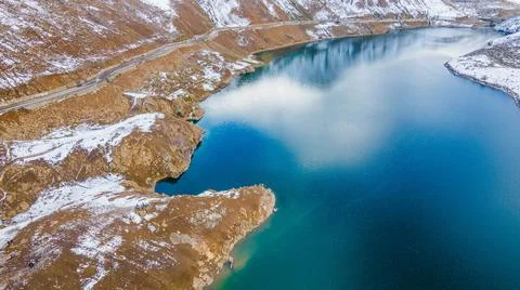  Lulusar, or Lalusar, is a group of mountain peaks and a lake in the Kaghan Vall Stockfoto's