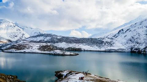  Lulusar, or Lalusar, is a group of mountain peaks and a lake in the Kaghan Vall Stock Photos