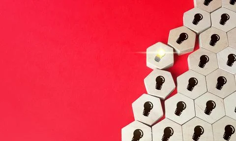 Luminous bulb idea breaks out. Breakthrough ideas. Innovation, fresh look. .. Fotos Stock