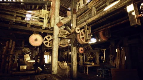Luminous carpentry area filled with personalized devices and wooden materials Vidéo 342436877