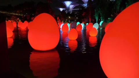 Luminous Inflatable Eggs Vídeo Stock 143119265