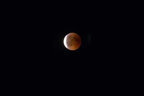 Lunar eclipse in summer in the Achterhoek in Doetinchem Foto stock