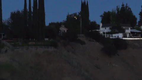 Lunar Moon Eclipse San Fernando Valley Suburb Los Angeles Drone Aerial View Vídeo Stock 201114140