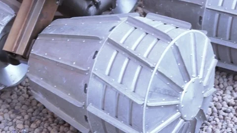 Lunar rover on rocks Video stock 80181587