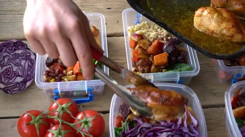 Lunch Portion Control Containers. Home-delivered groceries Stock Footage 136402365
