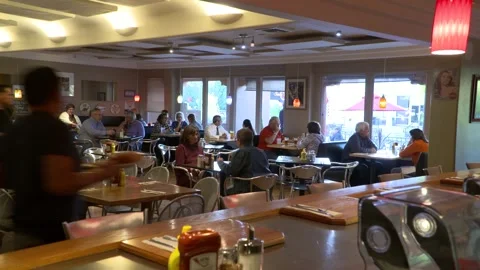 Lunch Service at the Diner Видео 254508406