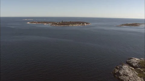 Lunging Island Stock Footage 65422917