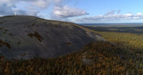 Luosto fell, Aerial, reverse, drone shot, away from luostotunturi bare mounta Stock Footage 119091256