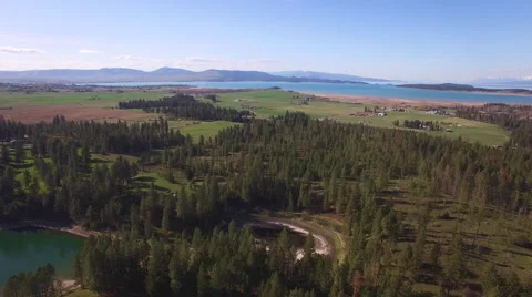 Lush Flathead Lake Panoramic Right Hand Swing Video stock 65512338