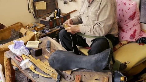 Luthier maker workshop Stock Footage 81488948