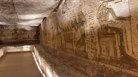 Luxor, Egypt -MARCH 10, 2026: Archeologist exploring ancient egyptian tomb with 스톡 동영상 331193576