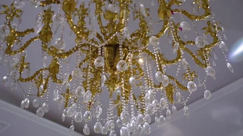 Luxurious, expensive chandelier 库存影片 334772082