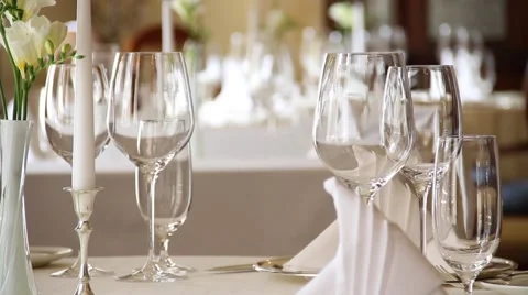 Luxury and elegant restaurant table 库存影片 62148705