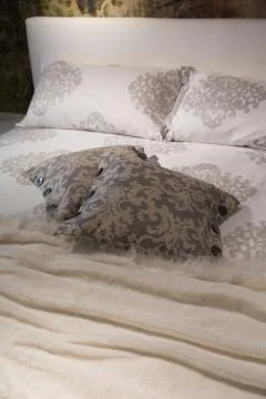 Luxury bed 스톡 사진
