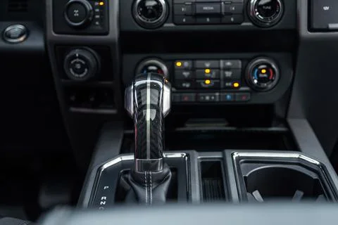 Luxury car interior. Control panel, radio system, shift lever. Automatic tran Foto stock