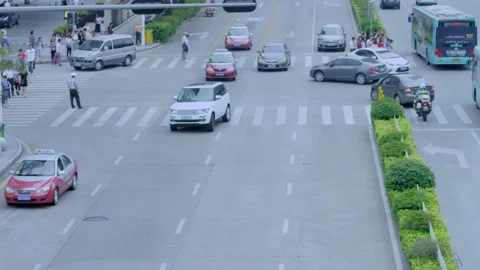 Luxury car making a U-turn on the road Video stock 235273016