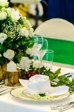 Luxury party dinner table setting concept. Stock-Fotos