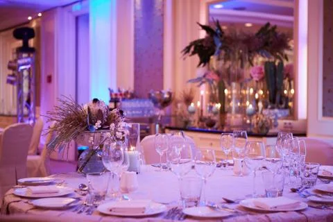 The luxury wedding reception dinner table setup Stock-Fotos
