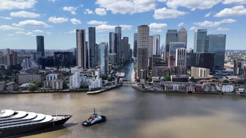 Luxury Yacht on Thames Stock Footage 341319111