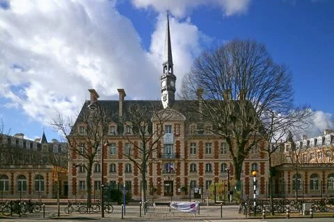 The Lyce Pasteur in Neuilly-sur-Seine Photos