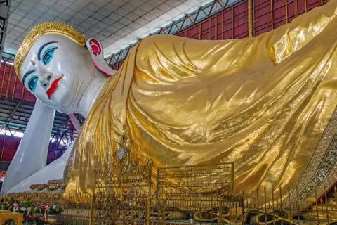 Lying buddha Stock Photos