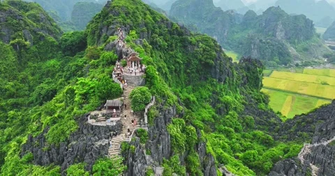 Lying Dragon mountain viewpoint, Stunning view of Tam Coc Stock-Footage 342368537