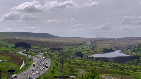M62 Motorway Stockbeeldmateriaal 196278934
