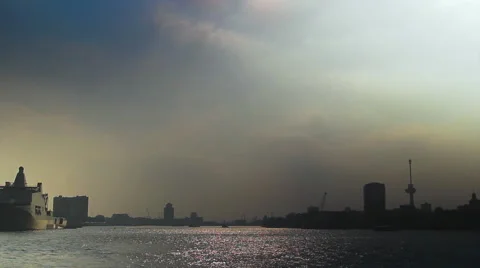 Maas river Rotterdam pan 스톡 동영상 41547099