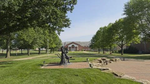 Mabee Learning Commons Library at MNU Stockfoto's