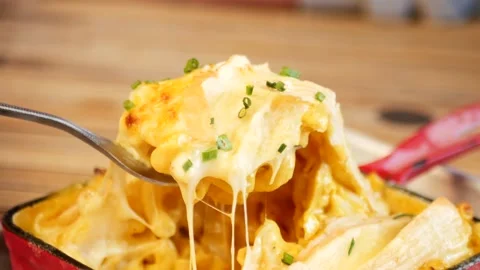 Mac and cheese  库存影片 201894993