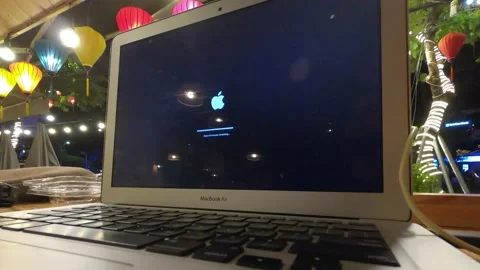 Mac OS install. MacBook Air laptop loading time lapse Stock Footage 155803792
