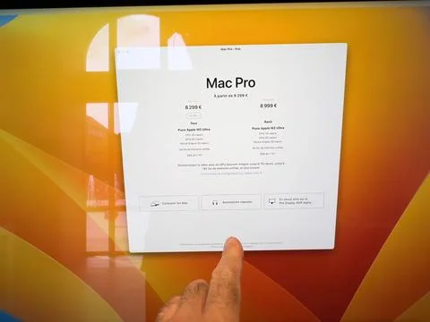 Mac Pro in Focus: Apple's Workstation with Enticing Pricin Foto stock