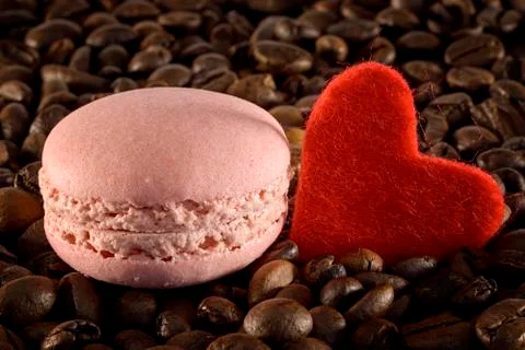 Macaron and heart Stock-Fotos