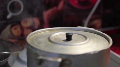 Macaroni and spaghetti are cooked in the pan Stock Footage 71114097