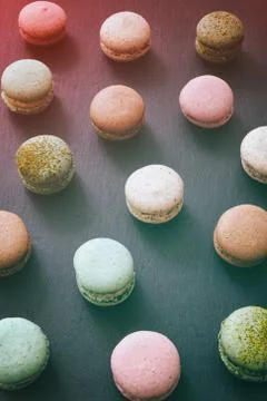 Macarons cake, top view flat lay, pattern macaroon, black background 스톡 사진