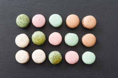 Macarons cake, top view flat lay, pattern macaroon, black background 스톡 사진