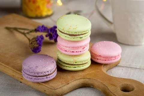 Macaroons and cup of coffee Foto stock