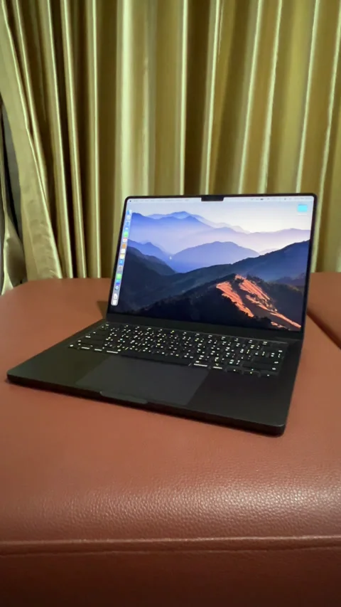 MacBook Pro M4, 11 Aug 2025 ,Thailand. Stock Footage 314608120