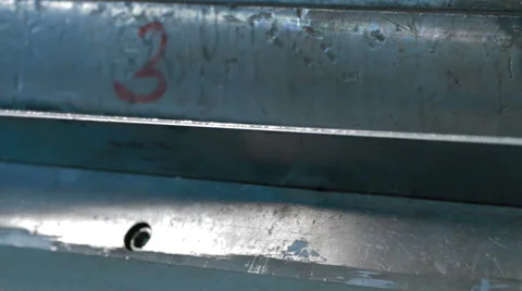 Machine Bending Iron Sheet 스톡 동영상 58077580