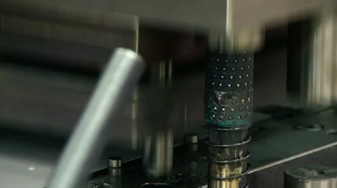 Machine bending metal sheet Stockbeeldmateriaal 68351669