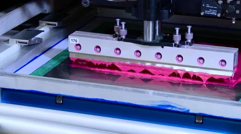 The machine causes the pink sealant pan Video stock 68501543