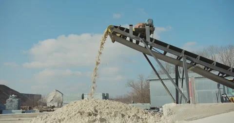 The machine is designed for sifting sand (sorting) in operation Stock Footage 277595785