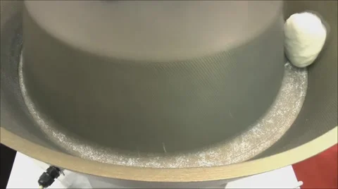 Machine for dough preparation round shape Vídeos de archivo 48550518