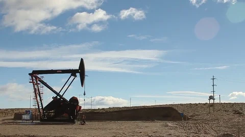 Machine to extract petroleum 스톡 동영상 78656562