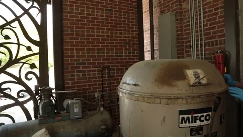 Machine Video stock 104970188