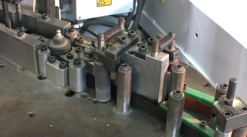 Machine for furniture edging. Видео 57217677