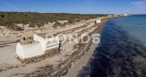 Machine gun nests built after the Spanish Civil War Machine gun nests ...